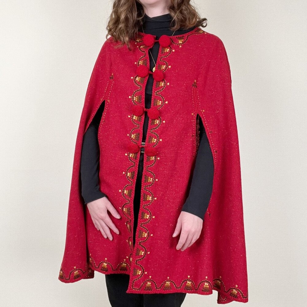 Vintage Handmade Embroidered Poncho Cape Crochet Woven Jacket Coat Cloak Long - Picture 5 of 5